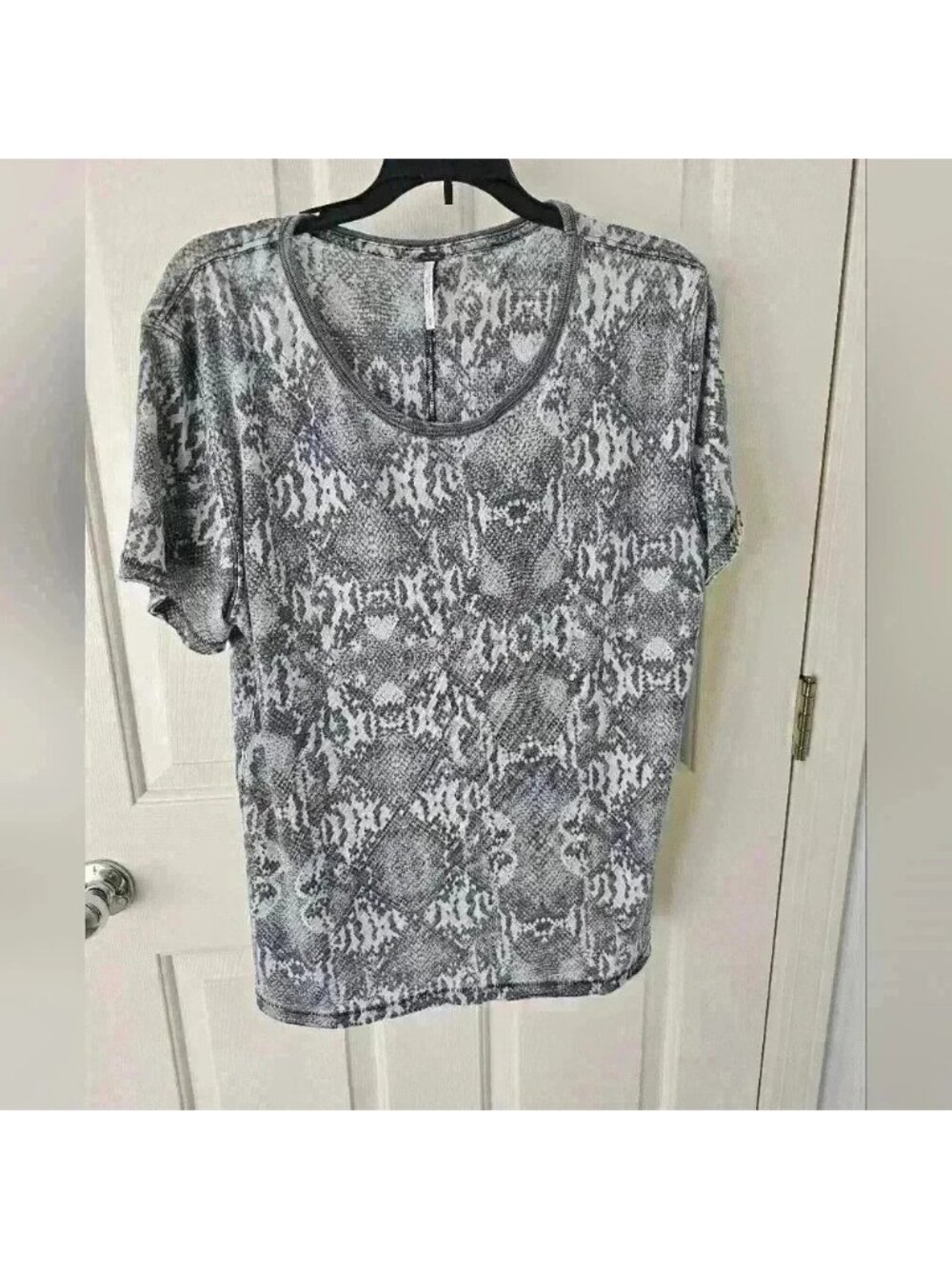 Snake Skin Top Size M
